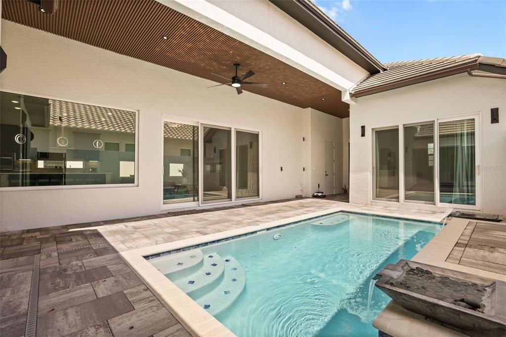 For Sale: $680,000 (3 beds, 3 baths, 1916 Square Feet)