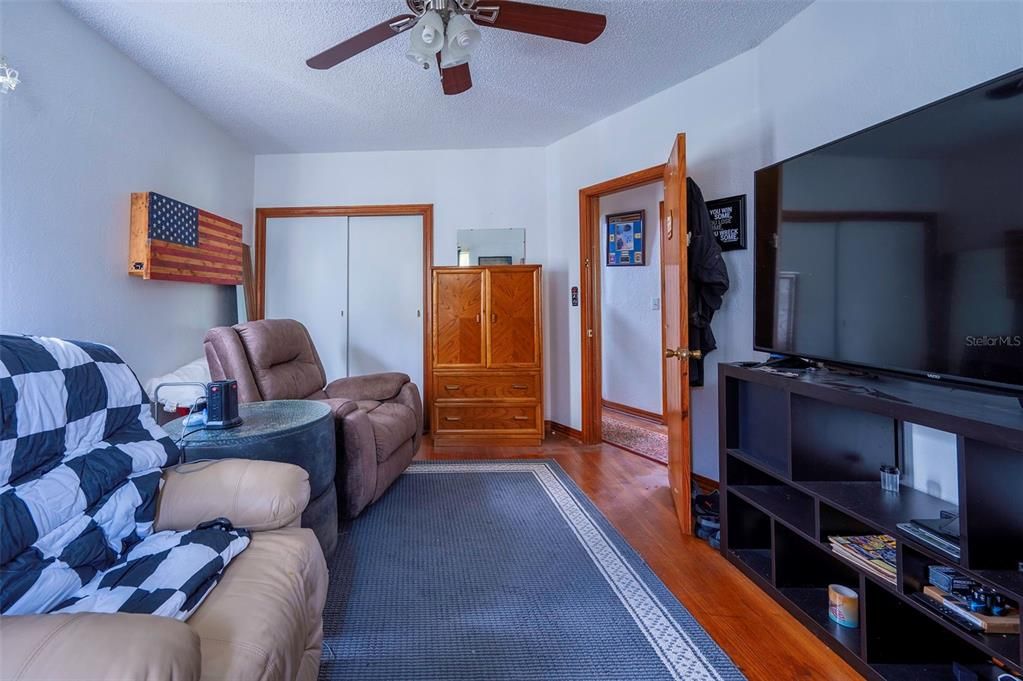 For Sale: $240,000 (3 beds, 2 baths, 1796 Square Feet)