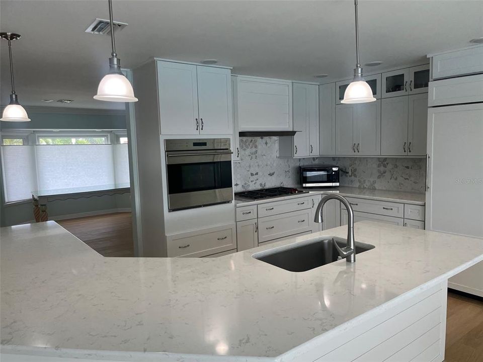 For Sale: $849,000 (3 beds, 2 baths, 1988 Square Feet)