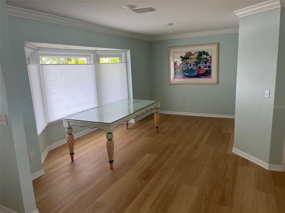 For Sale: $849,000 (3 beds, 2 baths, 1988 Square Feet)
