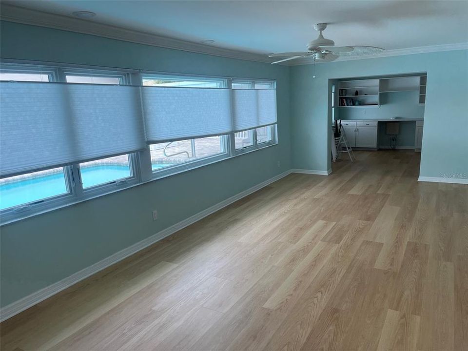 For Sale: $849,000 (3 beds, 2 baths, 1988 Square Feet)