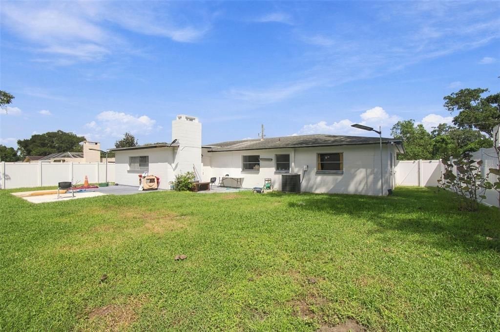 En Venta: $445,000 (3 camas, 2 baños, 1703 Pies cuadrados)