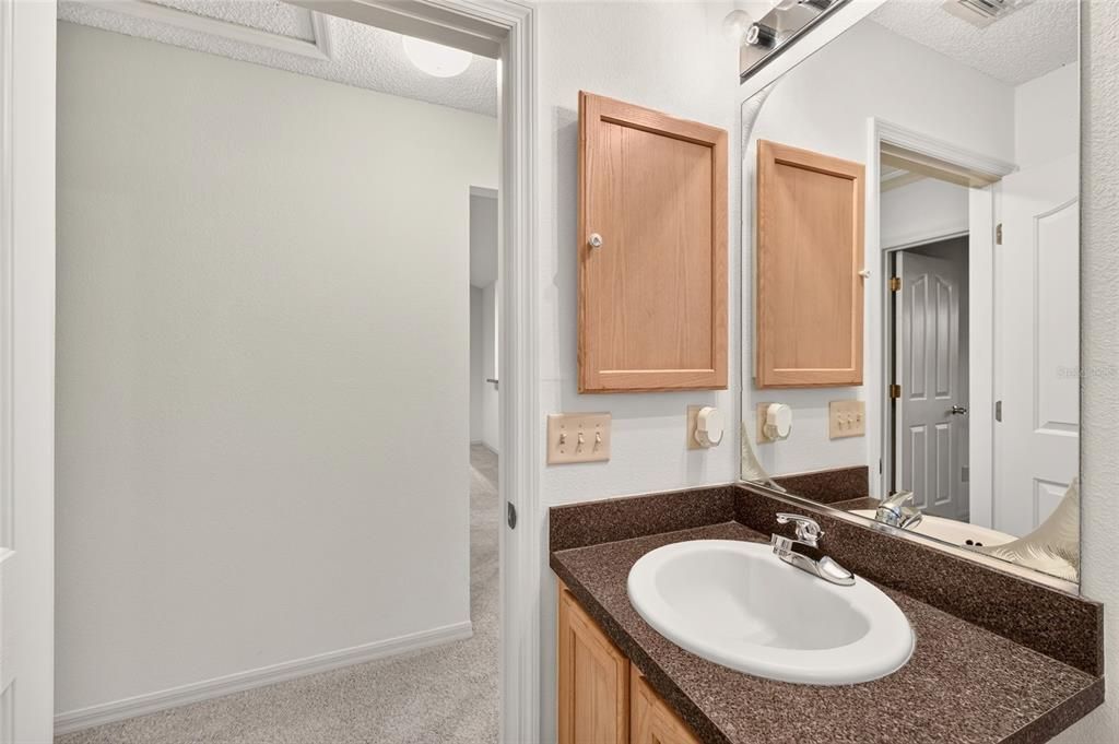 For Sale: $325,000 (3 beds, 2 baths, 1496 Square Feet)