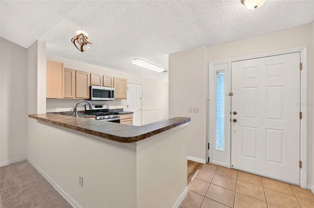For Sale: $325,000 (3 beds, 2 baths, 1496 Square Feet)