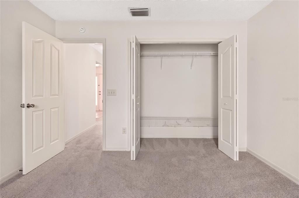 For Sale: $325,000 (3 beds, 2 baths, 1496 Square Feet)