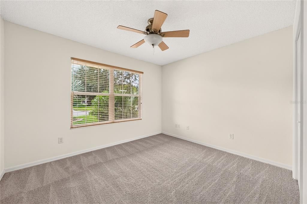 For Sale: $325,000 (3 beds, 2 baths, 1496 Square Feet)