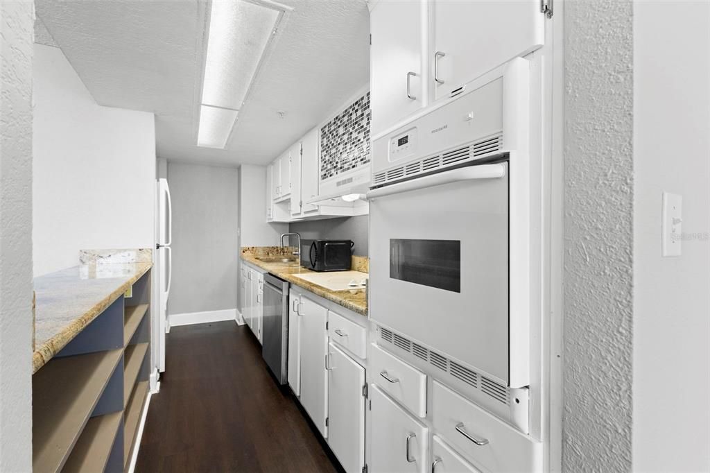 En Venta: $230,000 (1 camas, 1 baños, 798 Pies cuadrados)