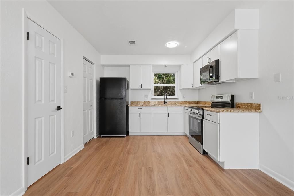 For Sale: $284,900 (4 beds, 0 baths, 1800 Square Feet)