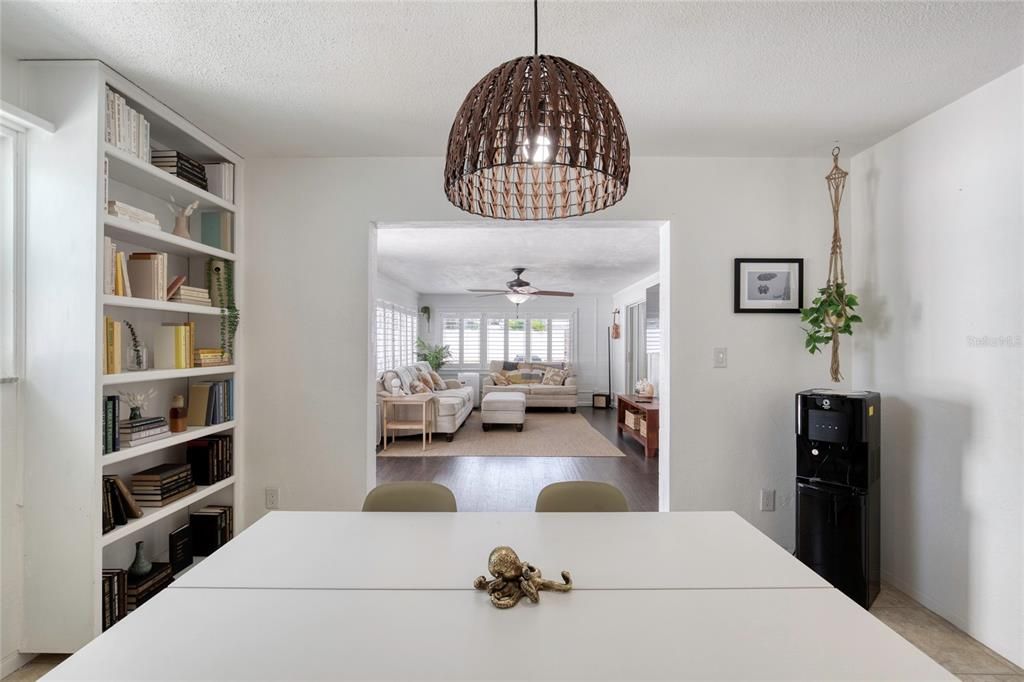 For Sale: $529,900 (3 beds, 2 baths, 1880 Square Feet)