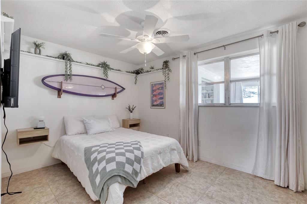 For Sale: $529,900 (3 beds, 2 baths, 1880 Square Feet)