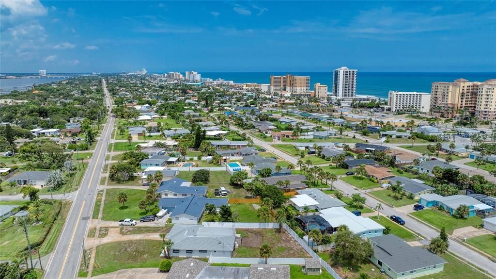 For Sale: $529,900 (3 beds, 2 baths, 1880 Square Feet)