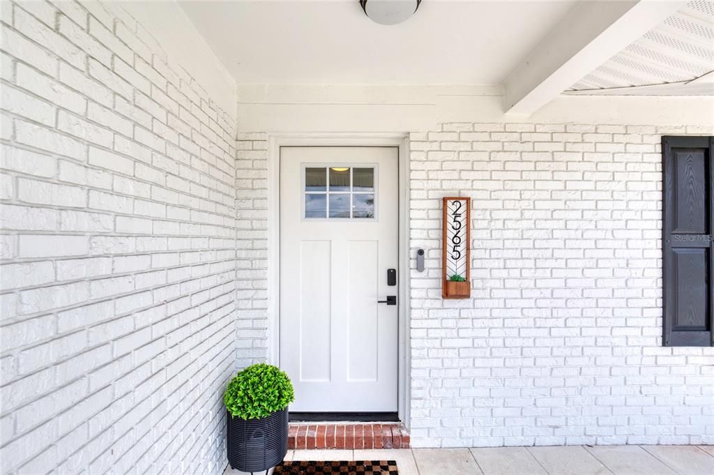 For Sale: $529,900 (3 beds, 2 baths, 1880 Square Feet)