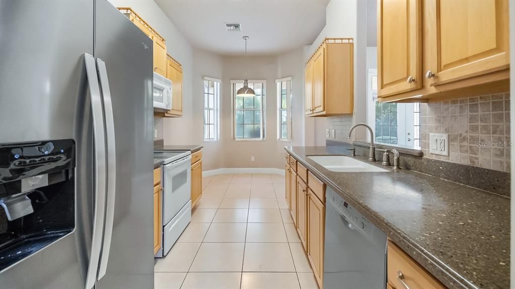 На продажу: $365,000 (3 спален, 2 ванн, 1548 Квадратных фут)