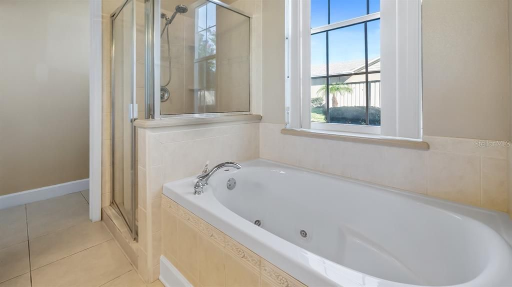 На продажу: $365,000 (3 спален, 2 ванн, 1548 Квадратных фут)
