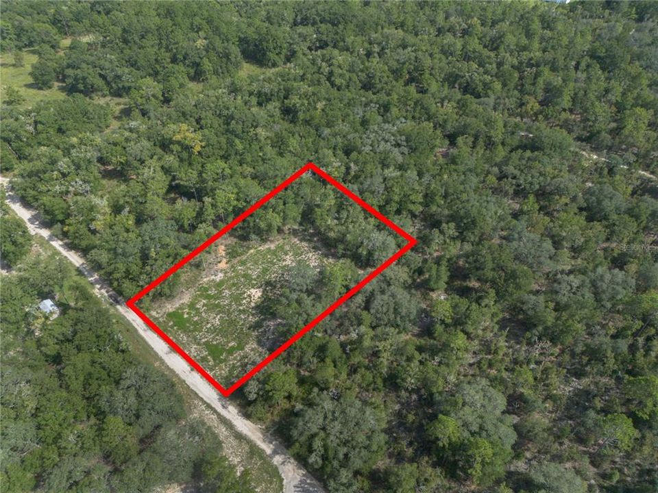 En Venta: $29,900 (1.25 acres)