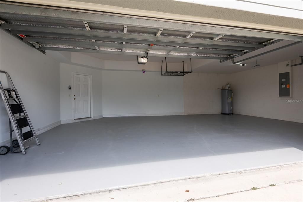 For Sale: $359,900 (3 beds, 2 baths, 2345 Square Feet)