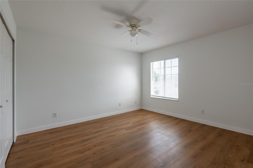 For Sale: $359,900 (3 beds, 2 baths, 2345 Square Feet)