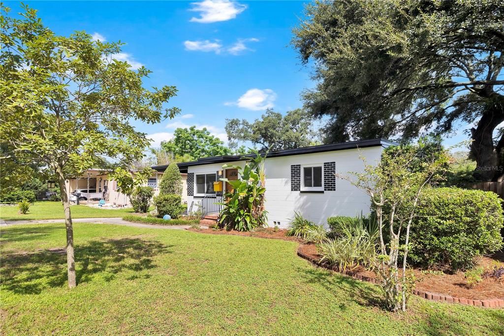 En Venta: $445,000 (2 camas, 1 baños, 1111 Pies cuadrados)