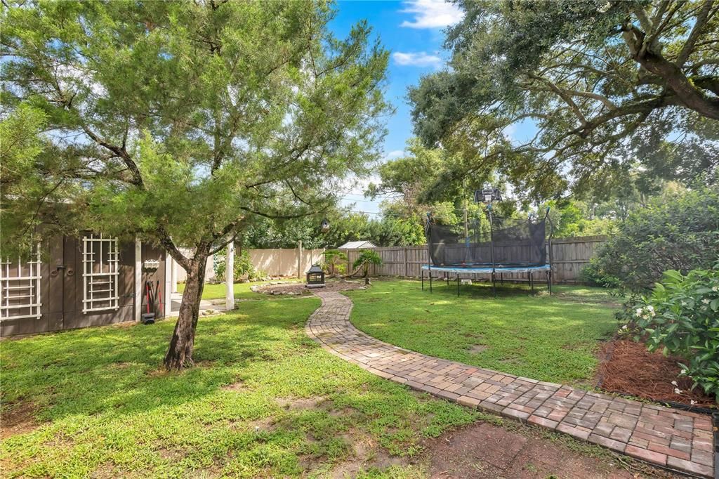 En Venta: $445,000 (2 camas, 1 baños, 1111 Pies cuadrados)