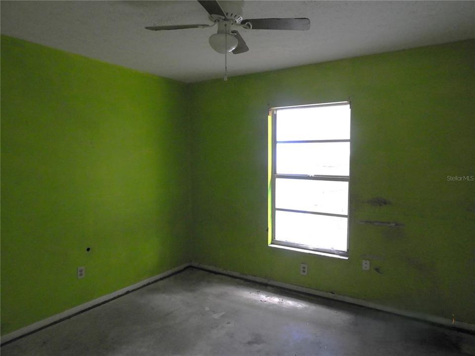 For Sale: $205,900 (3 beds, 2 baths, 1113 Square Feet)