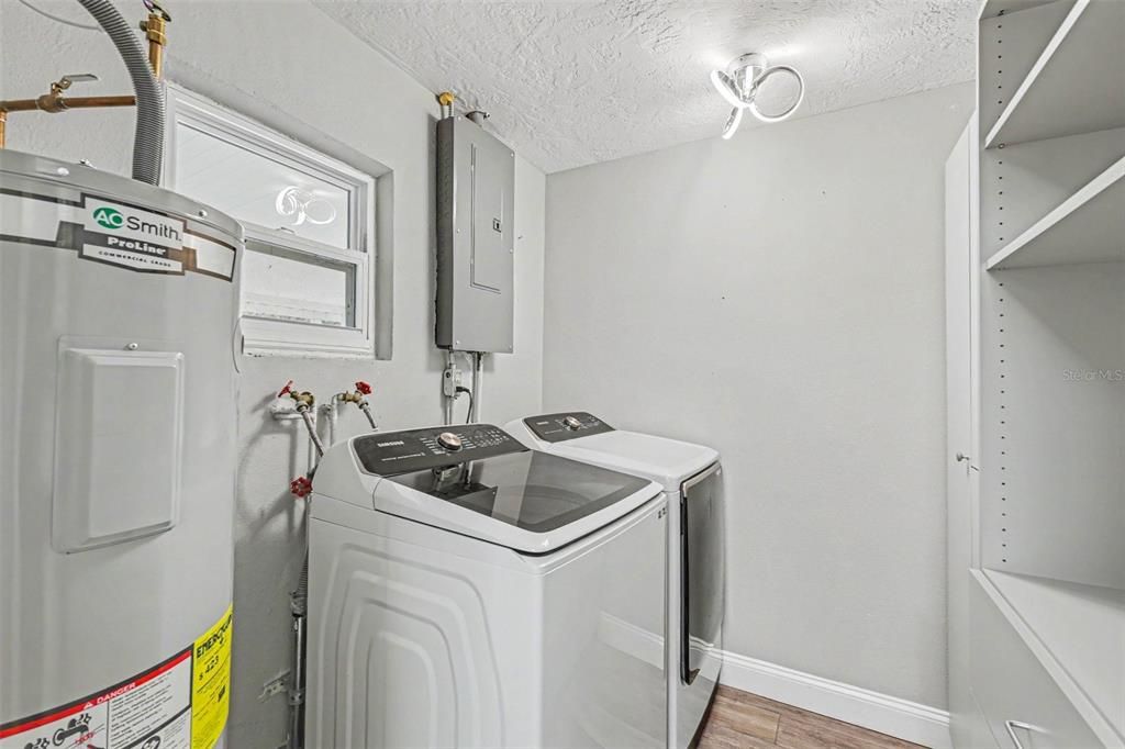 En Venta: $200,000 (3 camas, 2 baños, 1487 Pies cuadrados)