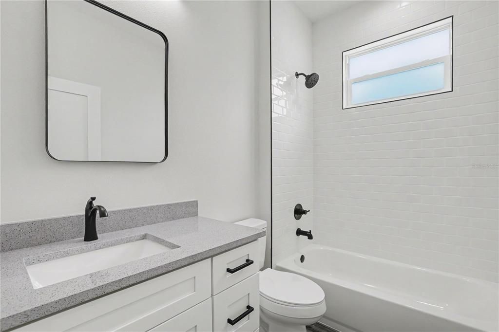 For Sale: $397,000 (3 beds, 2 baths, 1393 Square Feet)