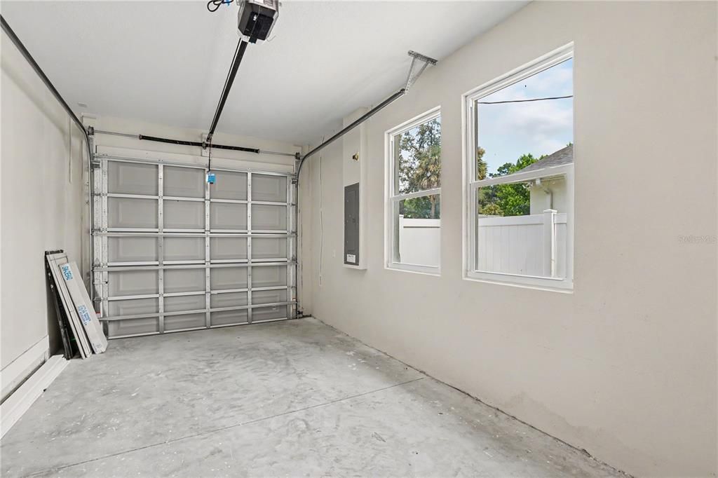 For Sale: $397,000 (3 beds, 2 baths, 1393 Square Feet)