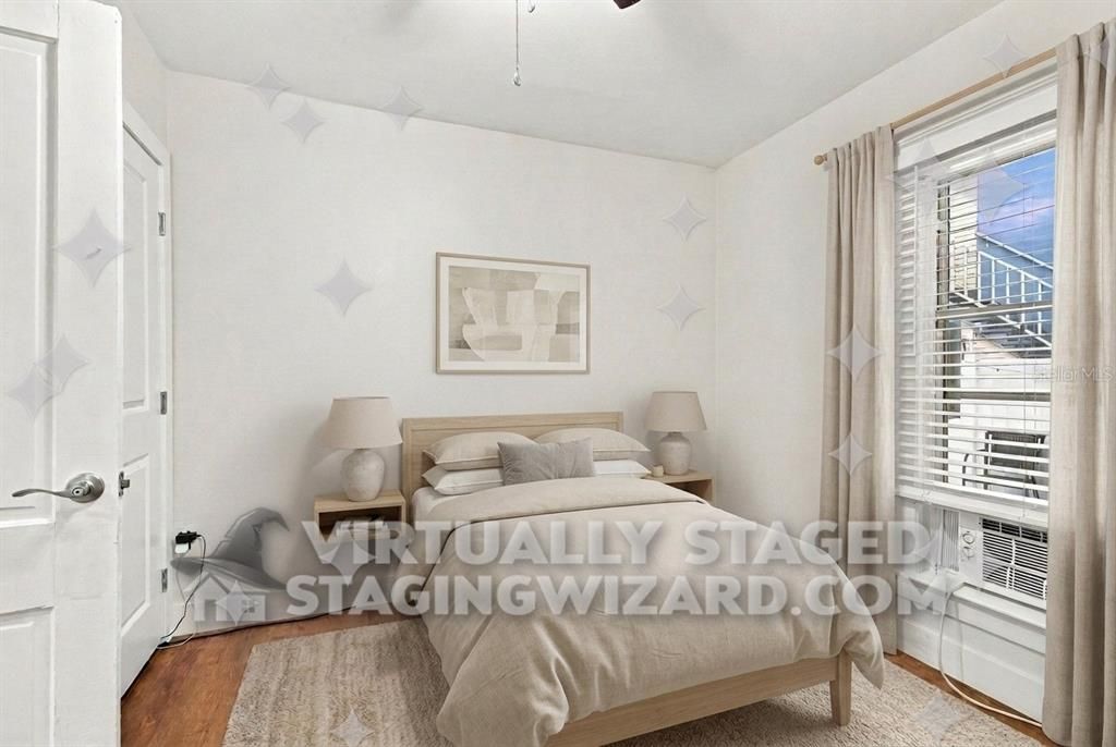 For Rent: $2,695 (2 beds, 1 baths, 925 Square Feet)