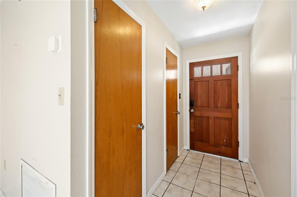 Active With Contract: $325,000 (4 beds, 2 baths, 1865 Square Feet)