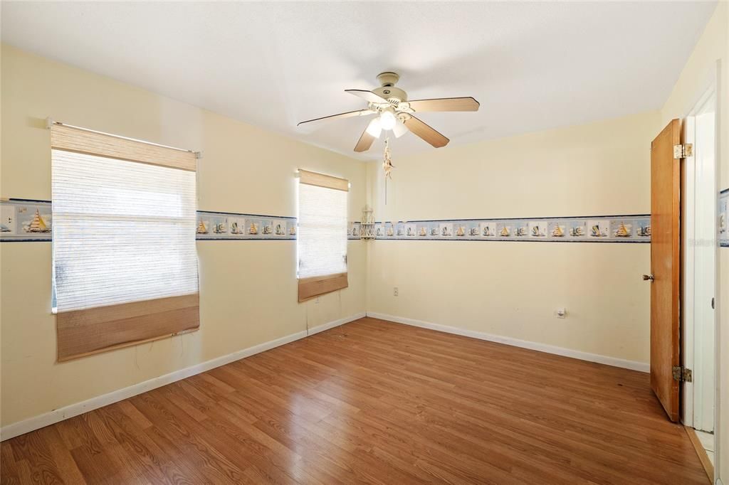 Active With Contract: $325,000 (4 beds, 2 baths, 1865 Square Feet)