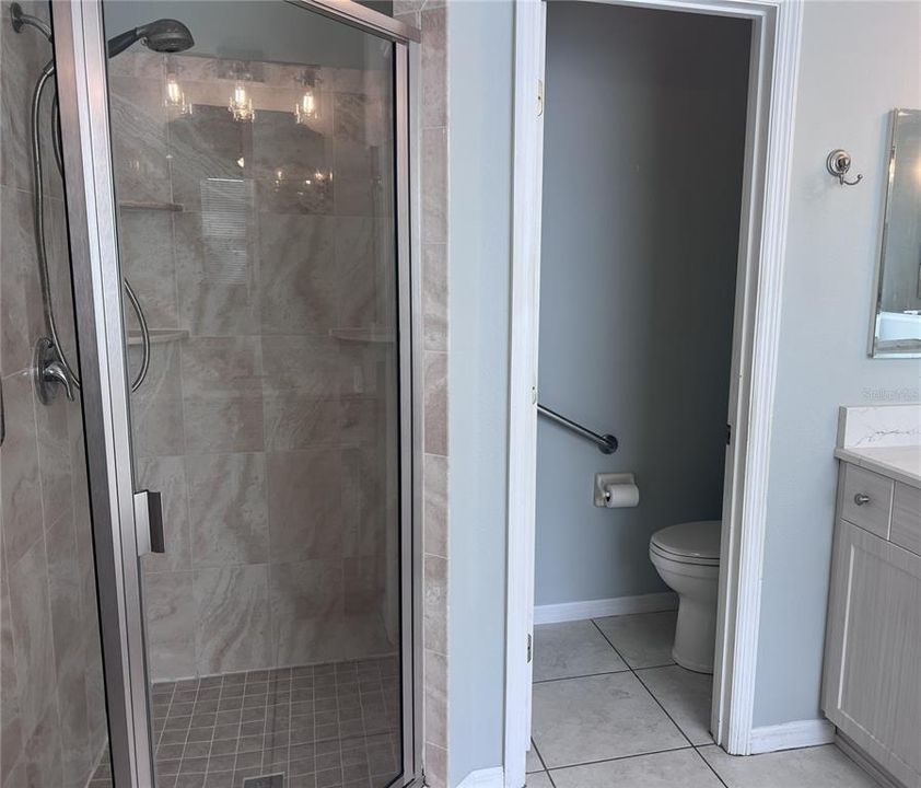 For Sale: $369,500 (3 beds, 2 baths, 1844 Square Feet)
