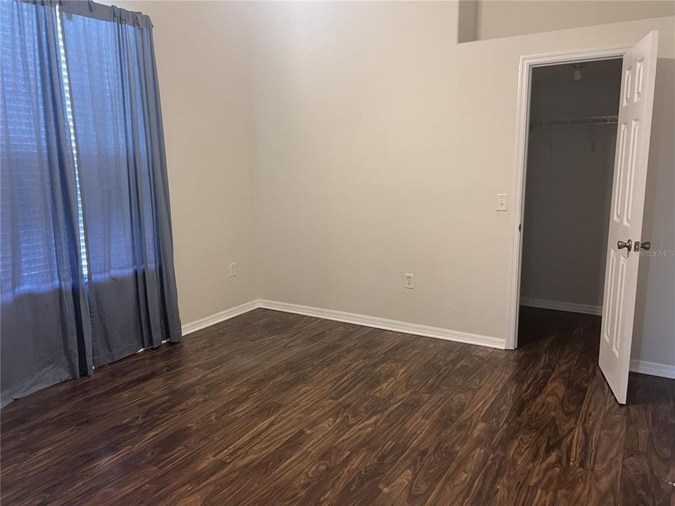 For Sale: $369,500 (3 beds, 2 baths, 1844 Square Feet)