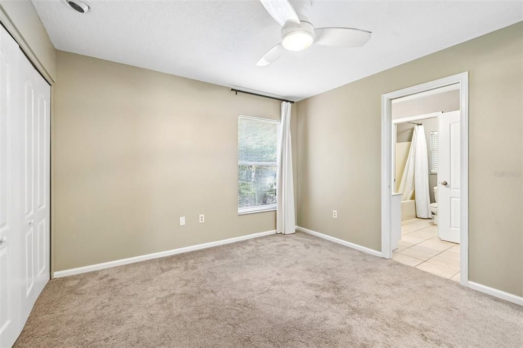 For Sale: $1,290,000 (5 beds, 4 baths, 3824 Square Feet)