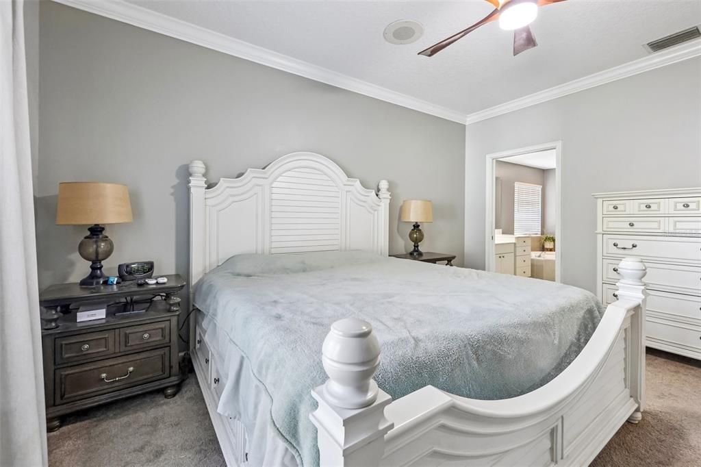 For Sale: $1,290,000 (5 beds, 4 baths, 3824 Square Feet)