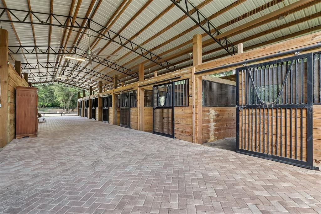 For Sale: $1,290,000 (5 beds, 4 baths, 3824 Square Feet)