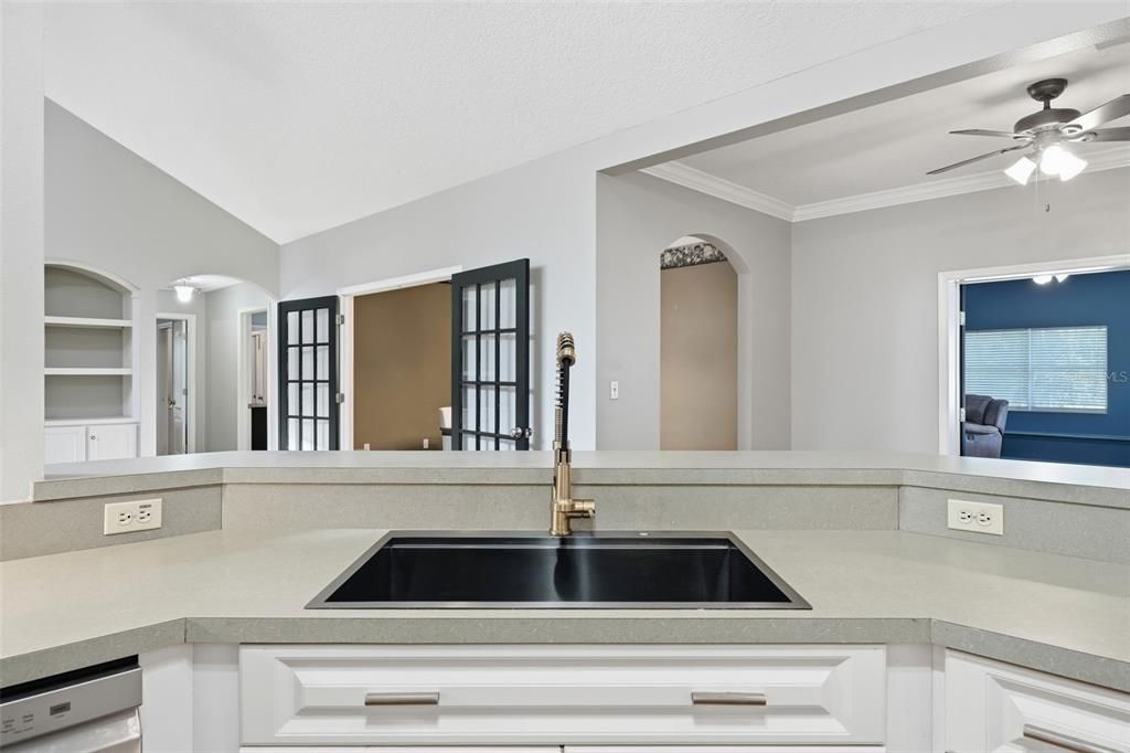 For Sale: $1,290,000 (5 beds, 4 baths, 3824 Square Feet)