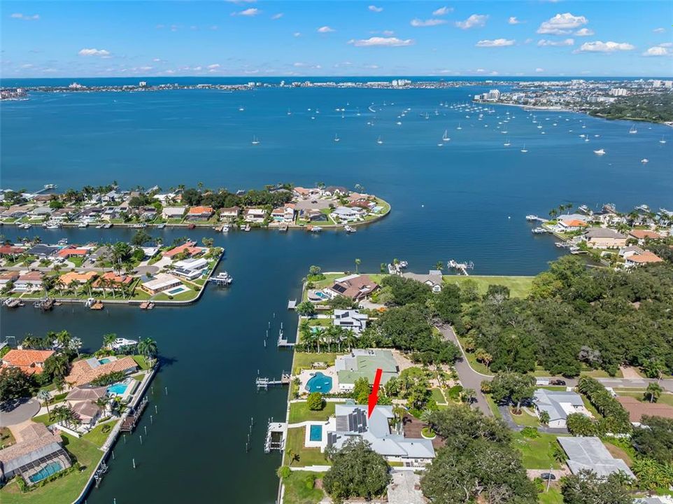 For Sale: $3,750,000 (5 beds, 2 baths, 4515 Square Feet)