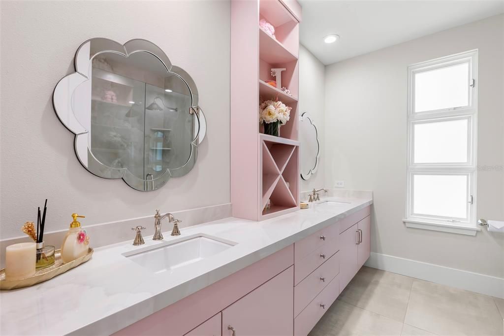 For Sale: $3,750,000 (5 beds, 2 baths, 4515 Square Feet)
