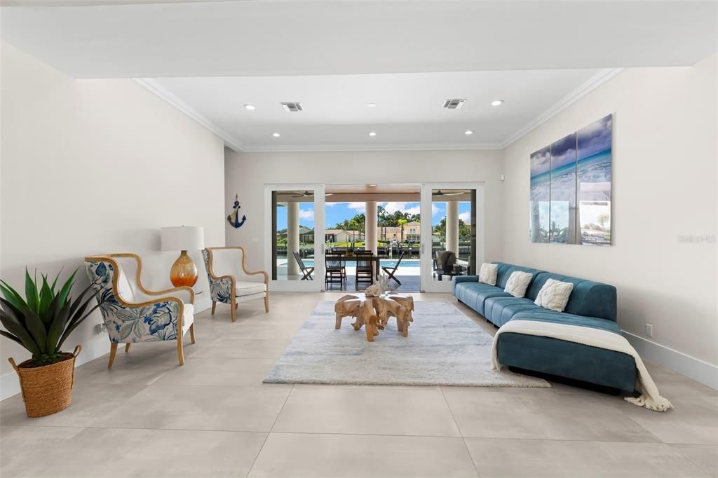 For Sale: $3,750,000 (5 beds, 2 baths, 4515 Square Feet)