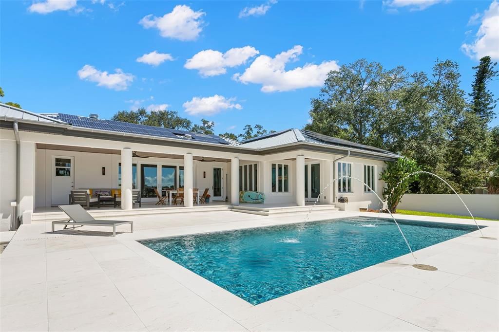 For Sale: $3,750,000 (5 beds, 2 baths, 4515 Square Feet)