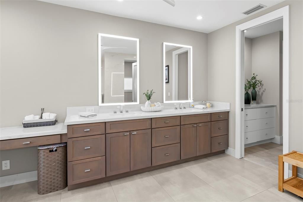 For Sale: $3,750,000 (5 beds, 2 baths, 4515 Square Feet)