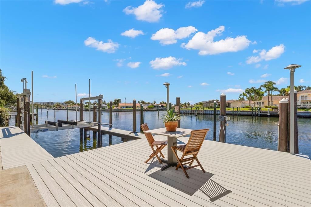 For Sale: $3,750,000 (5 beds, 2 baths, 4515 Square Feet)