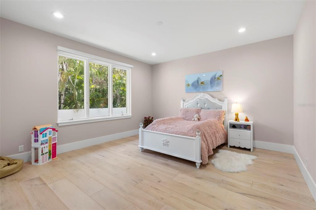 For Sale: $3,750,000 (5 beds, 2 baths, 4515 Square Feet)