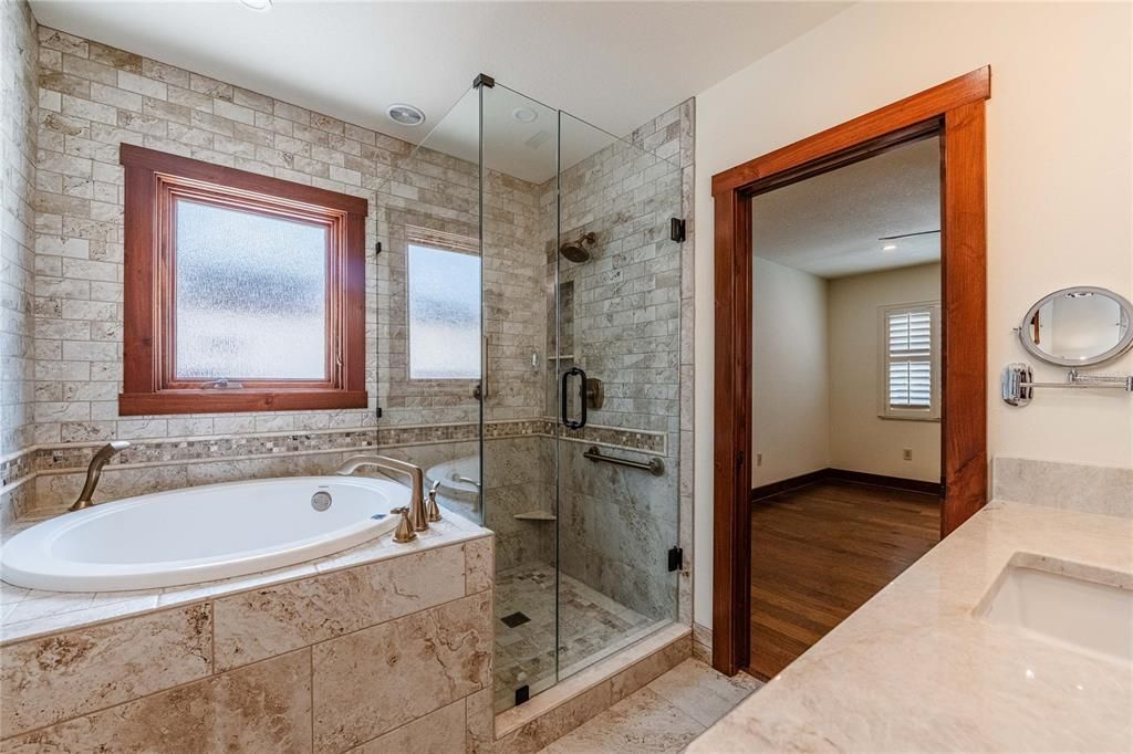 For Sale: $339,900 (3 beds, 2 baths, 1932 Square Feet)