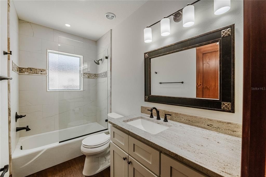 For Sale: $339,900 (3 beds, 2 baths, 1932 Square Feet)