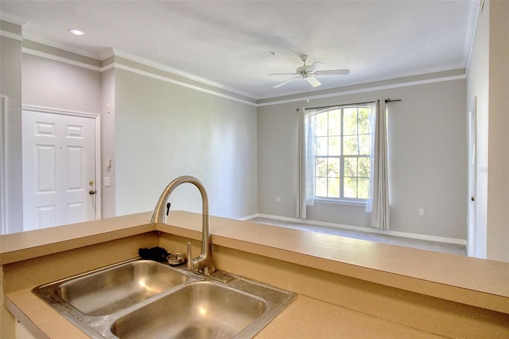 En Venta: $155,000 (1 camas, 1 baños, 843 Pies cuadrados)