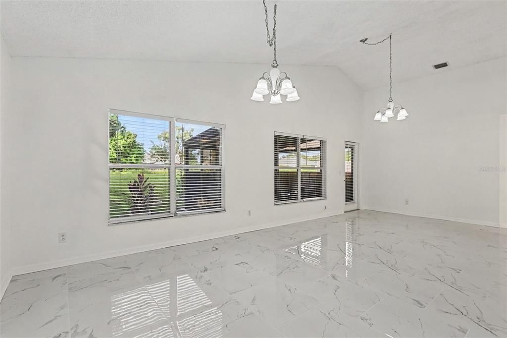 For Sale: $318,000 (3 beds, 2 baths, 1808 Square Feet)