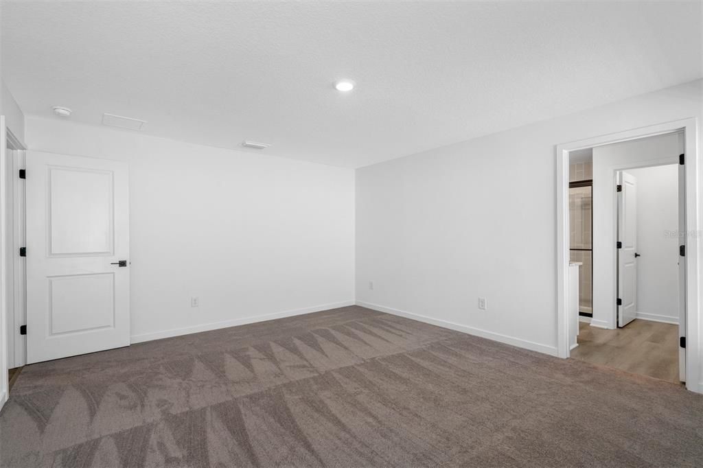 En Venta: $327,900 (3 camas, 2 baños, 1707 Pies cuadrados)