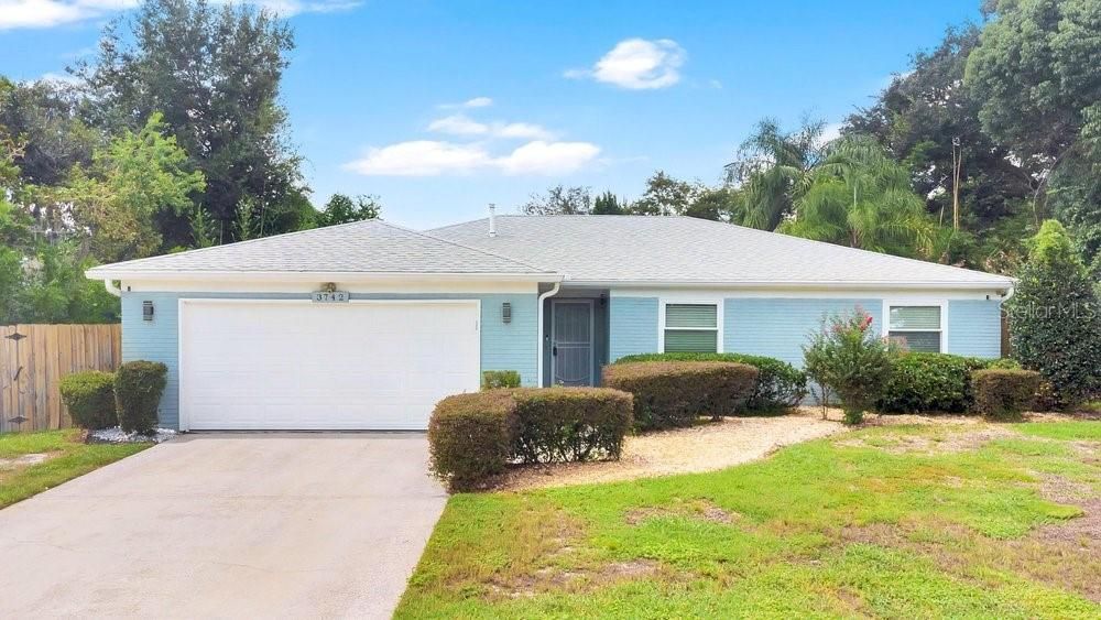 For Sale: $499,900 (3 beds, 2 baths, 1528 Square Feet)