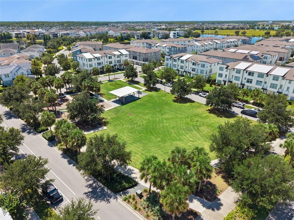 For Sale: $525,000 (3 beds, 3 baths, 2016 Square Feet)